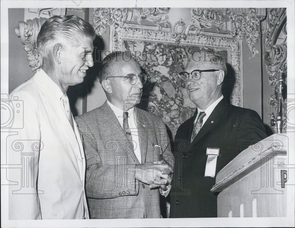 1960 Elmer Brown, William J. Farson, and Arthur Rosenstock . - Historic Images