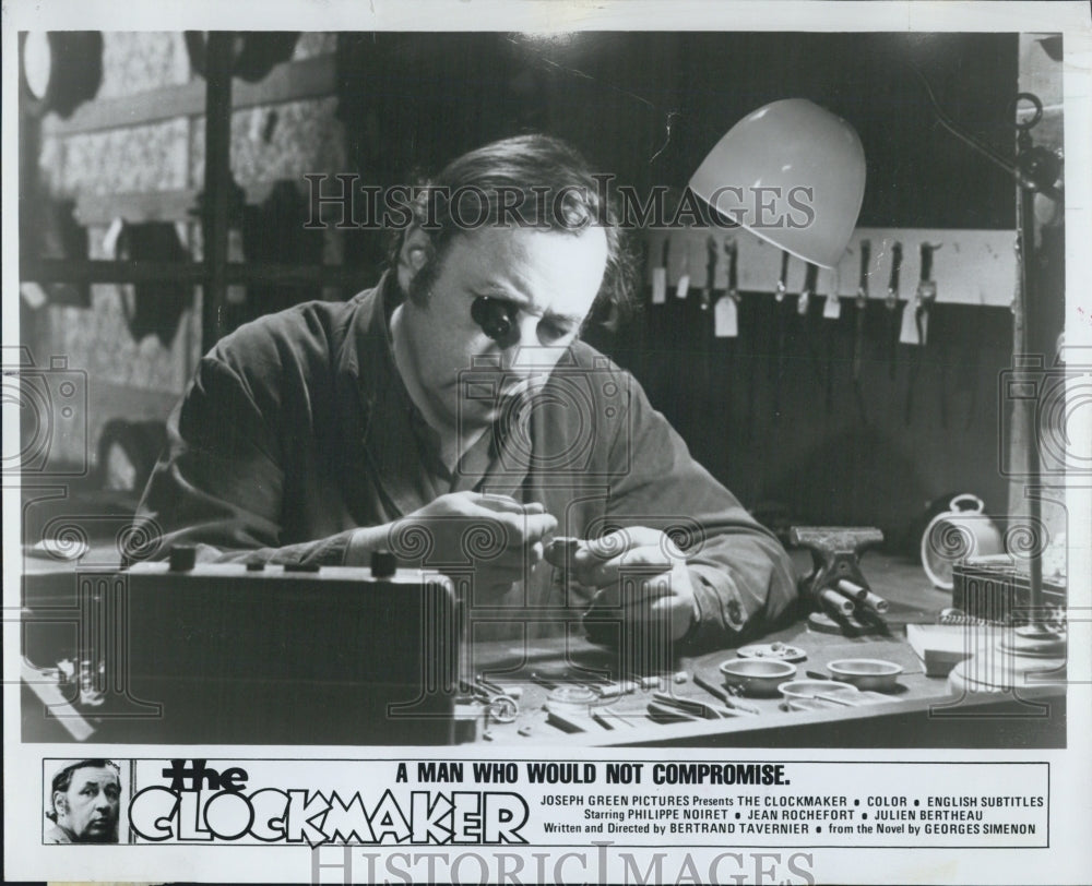 1976 The Clockmaker Film Actor Philippe Noiret In Workshop Scene - Historic Images