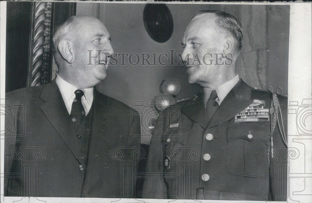 1957 Press Photo Brig Gen Ralph Zwicker &amp; Senator Russell D-GA - RSG05179 - Historic Images