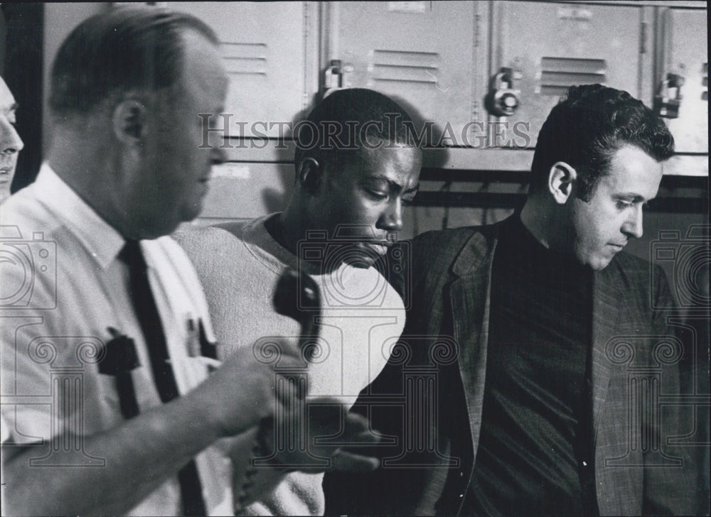 1969 Frank Miller Kidnapper Patrolmen Sterling Jantz Policeman - Historic Images