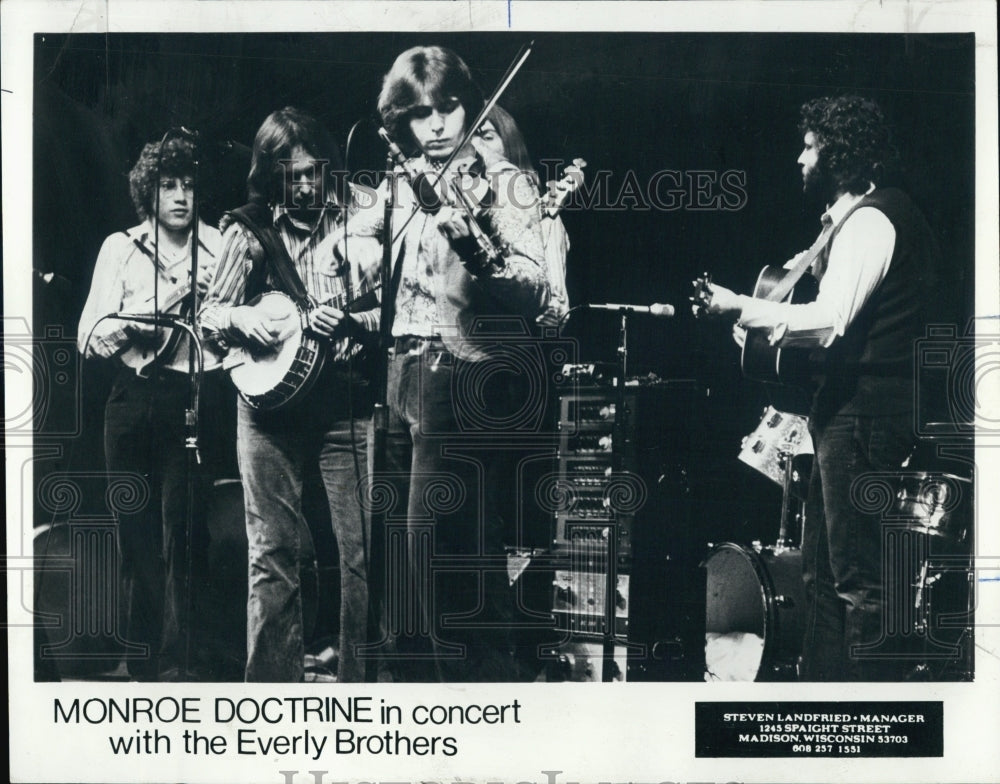 1973 Chicago Concert Monroe Doctrine Everly Brothers - Historic Images