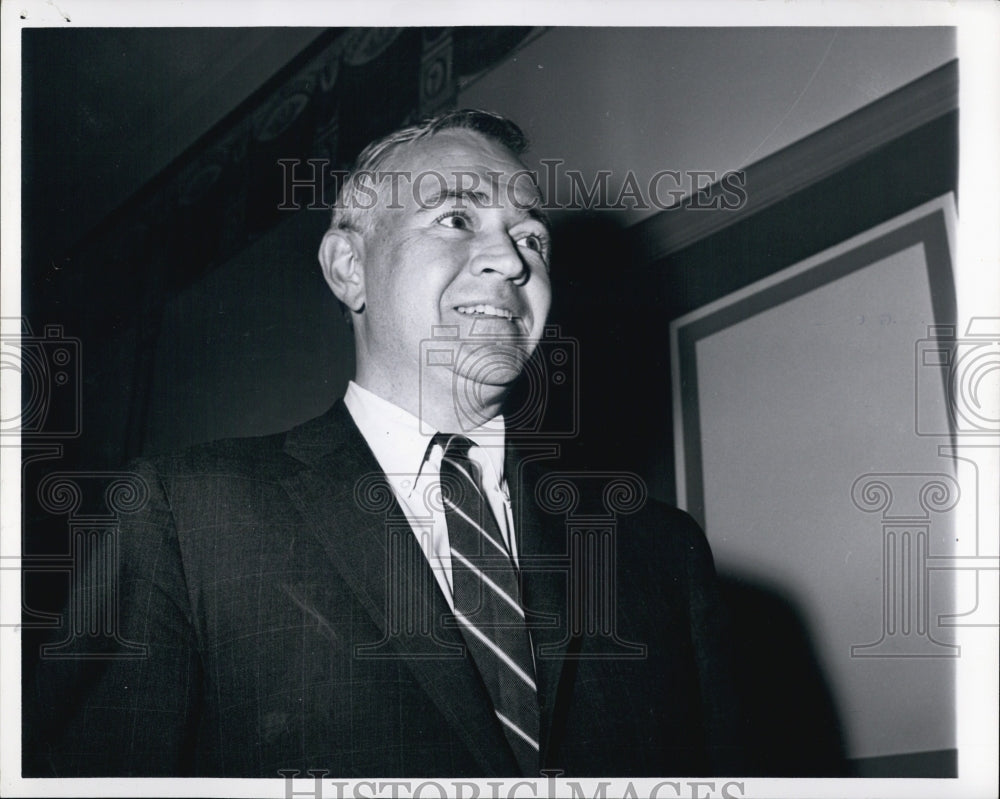 1962 Press Photo Businessman J. Hampton Monroe - Historic Images
