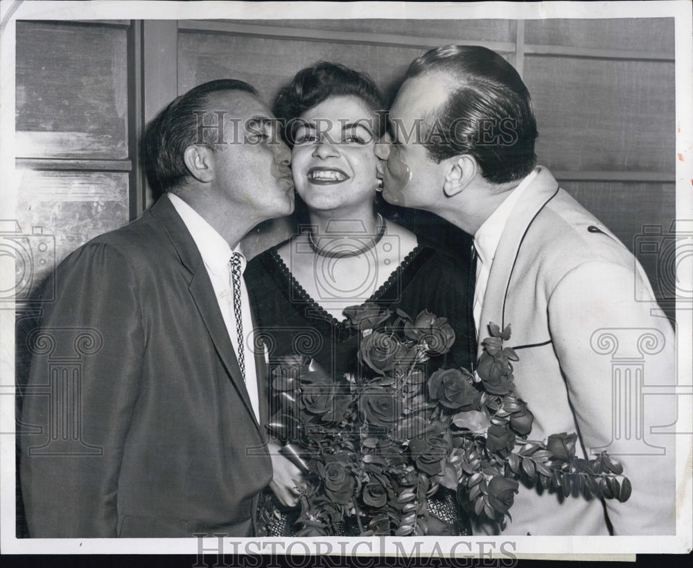 1956 Connie Mitchell Wins The Cindy Vocalist Contest Kissed By Frank - Historic Images