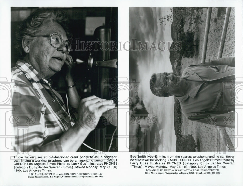 1990 Press Photo Trudle Tucker uses old-fashioned crank phone to call a neighbor - Historic Images