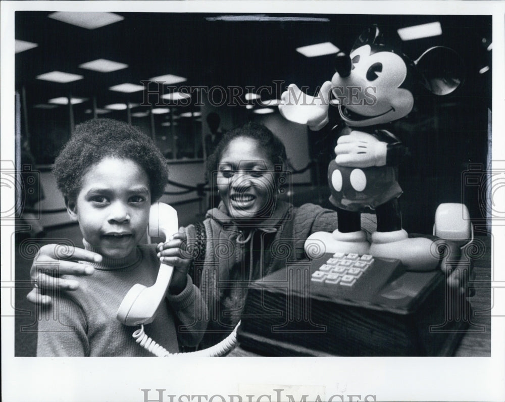 1968 Press Photo Child using mickey mouse telephone - RSG07977 - Historic Images