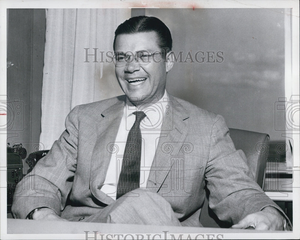 1960 Robert M.McNamara US Secretary of Defense. - Historic Images