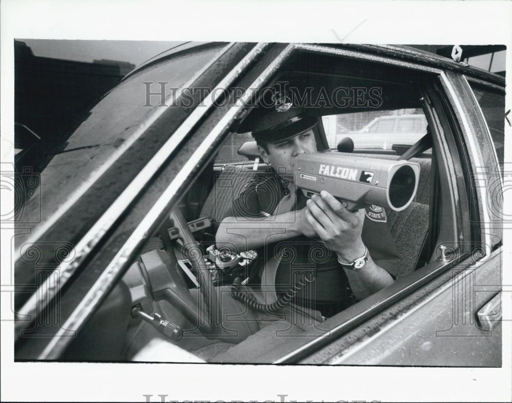 1990 Press Photo Police Radar Gun - Historic Images