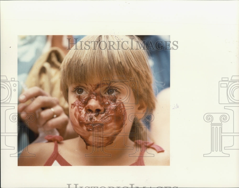 1983 Press Photo Michigan State Fair Pie Eating Contest - Historic Images