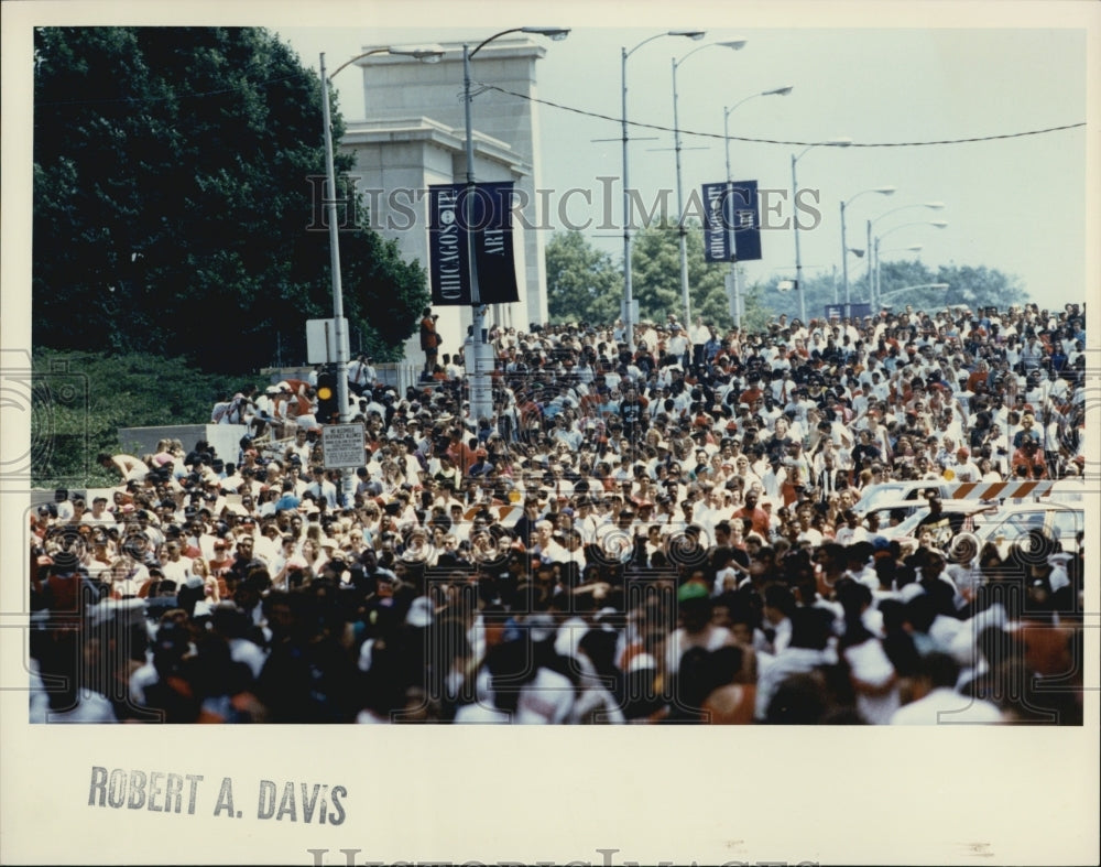 1991 Press Photo Chicago Bulls Parade/Stacey King/Dennis Hopson/Basketball/NBA - Historic Images
