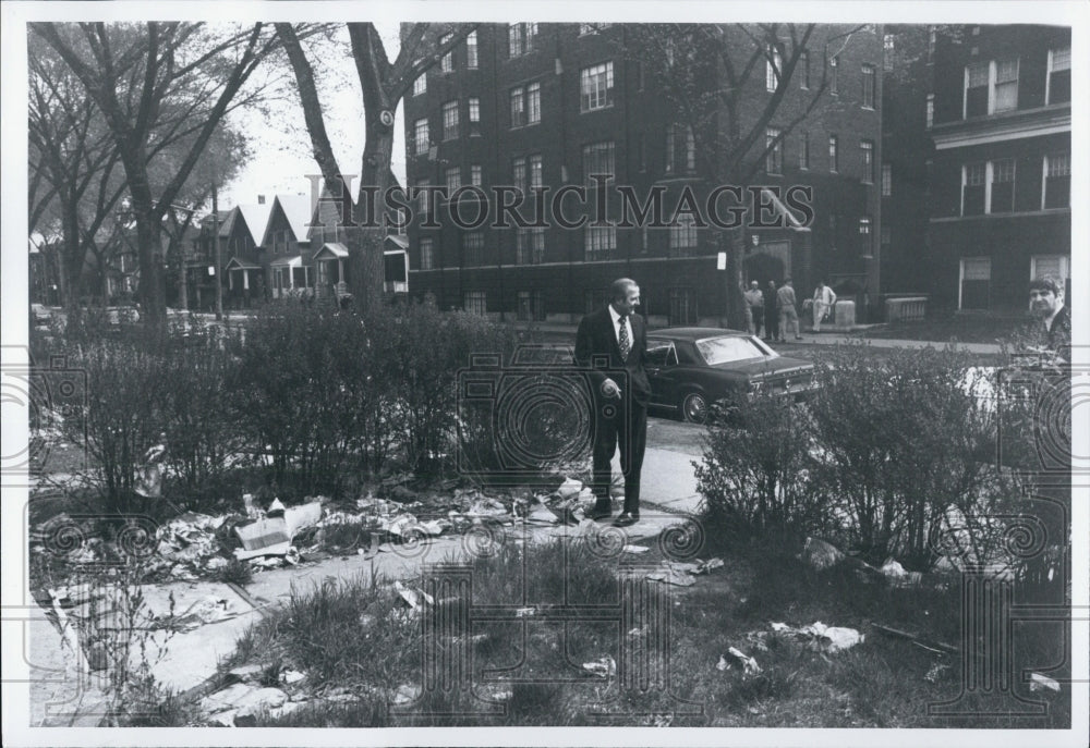 1971 Detroit Mayor Gribbs Tours HUD Organization Owned Houses - Historic Images