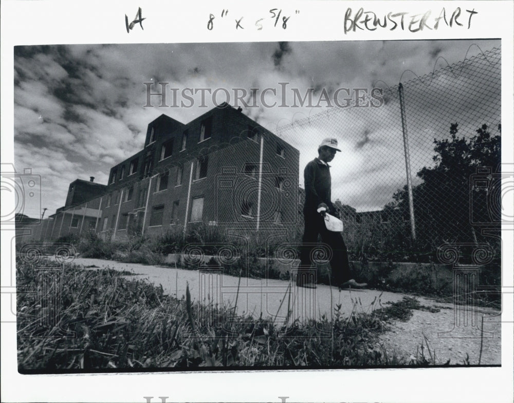 1990 Press Photo Detroit Housing - Historic Images