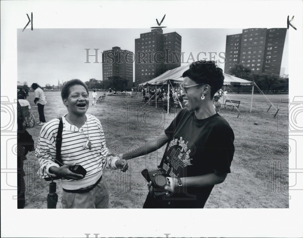 1991 Press Photo Brewster-Douglas Housing Project Reunion - Historic Images