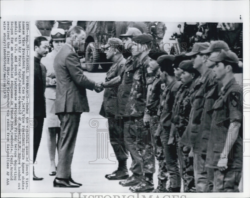 1970 Vice President Spiro Agnew shakes hands with Air Force Capt - Historic Images