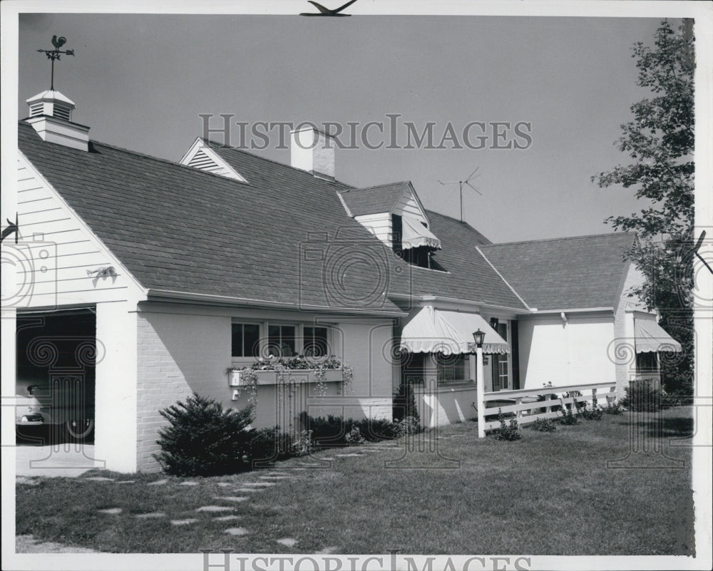 1954 houses country Fred Beakema residence - Historic Images