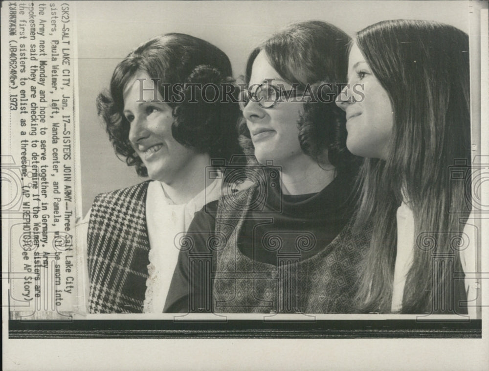 1973 Press Photo Salt Lake City sisters Paula Weimer Wanda Pamela army - Historic Images