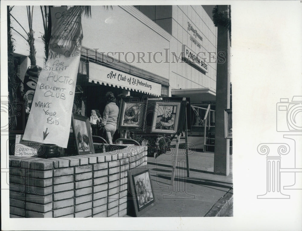 1972 Art Club St. Petersburg Store Paintings Helen Biggs - Historic Images