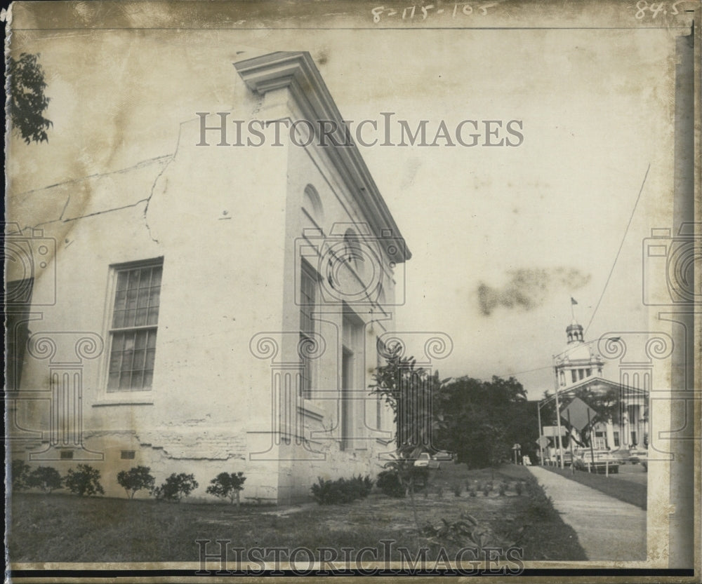 1973 Union Bank Building may be saved - Historic Images