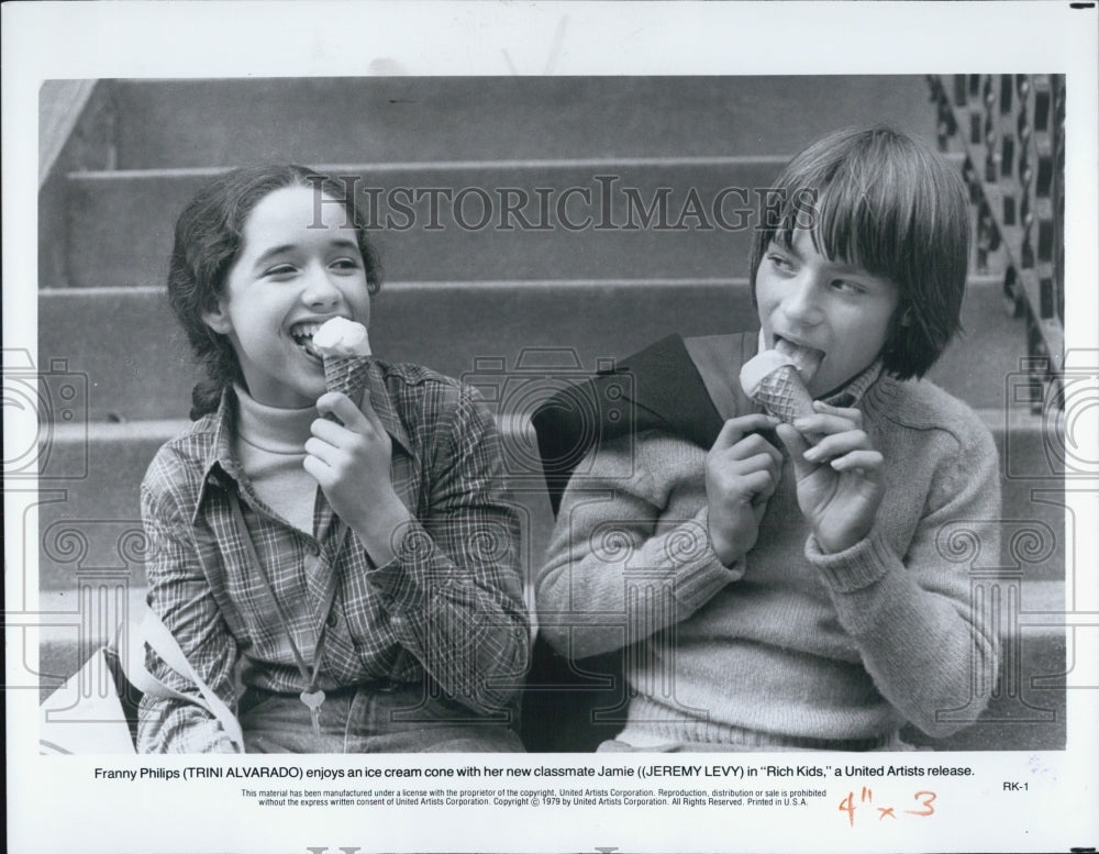 1979 Press Photo Trini Alvarado and Jeremy Levy in Rich Kids - Historic Images