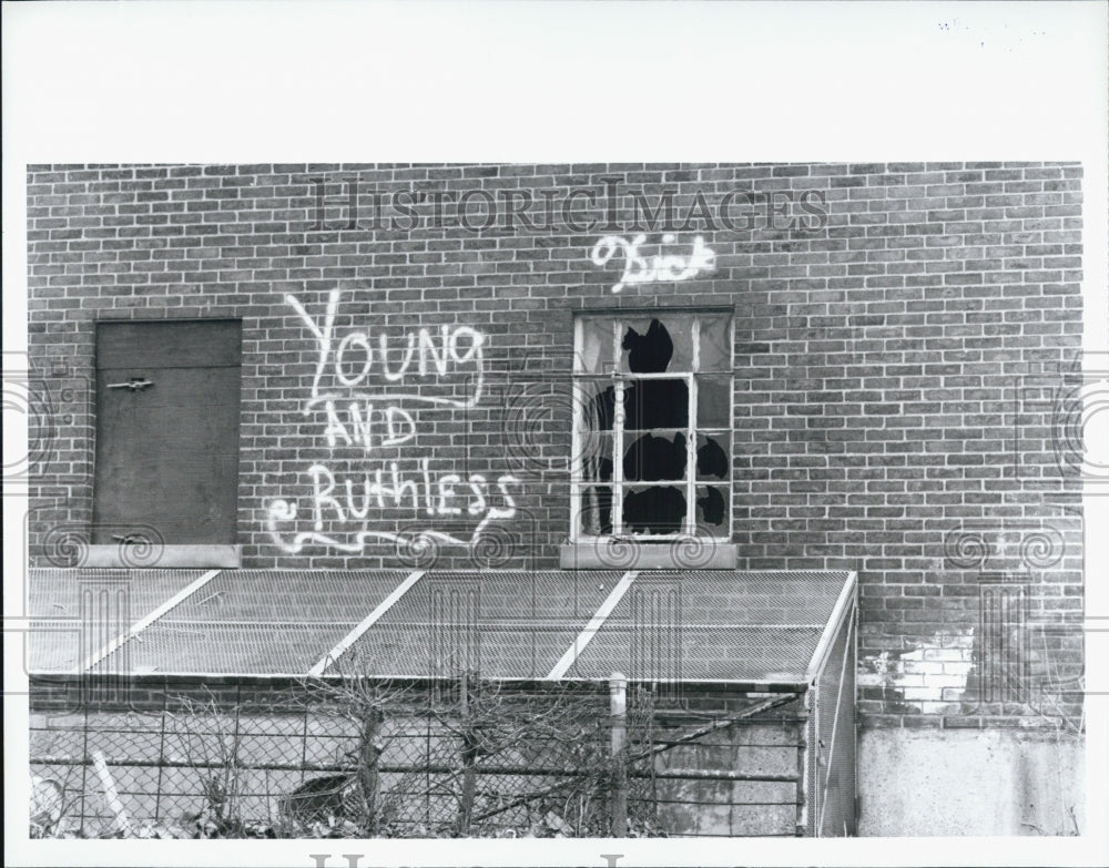 1992 Press Photo Scene around the Parkside Projects - Historic Images