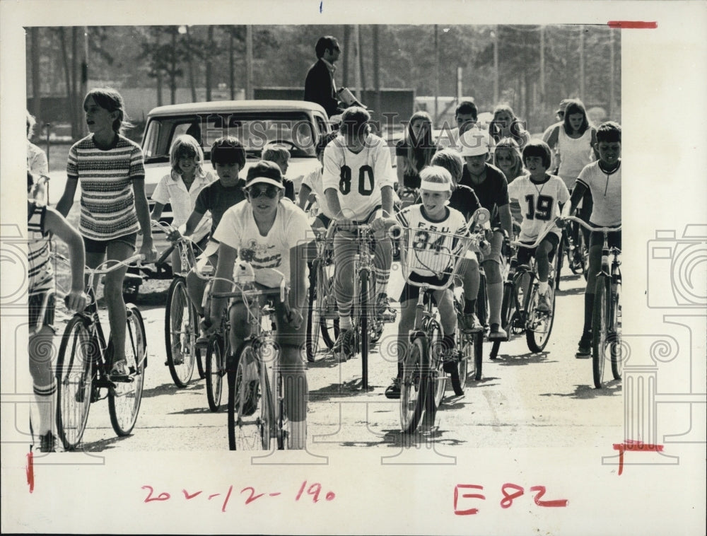 1973 Bikers ride of a good cause for St. Jude - Historic Images