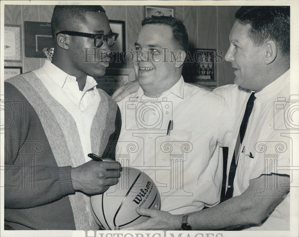 1965 Dan Davis Loyola University coach Ken Olson Athletic Director - Historic Images