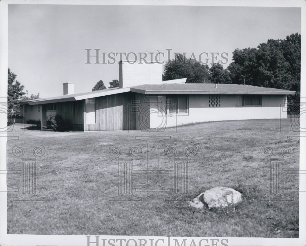 1958 Gryson Residence. Ranch House. - Historic Images