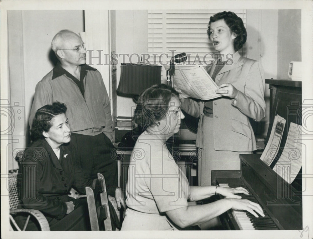 1952 Piano Music Recital - Historic Images