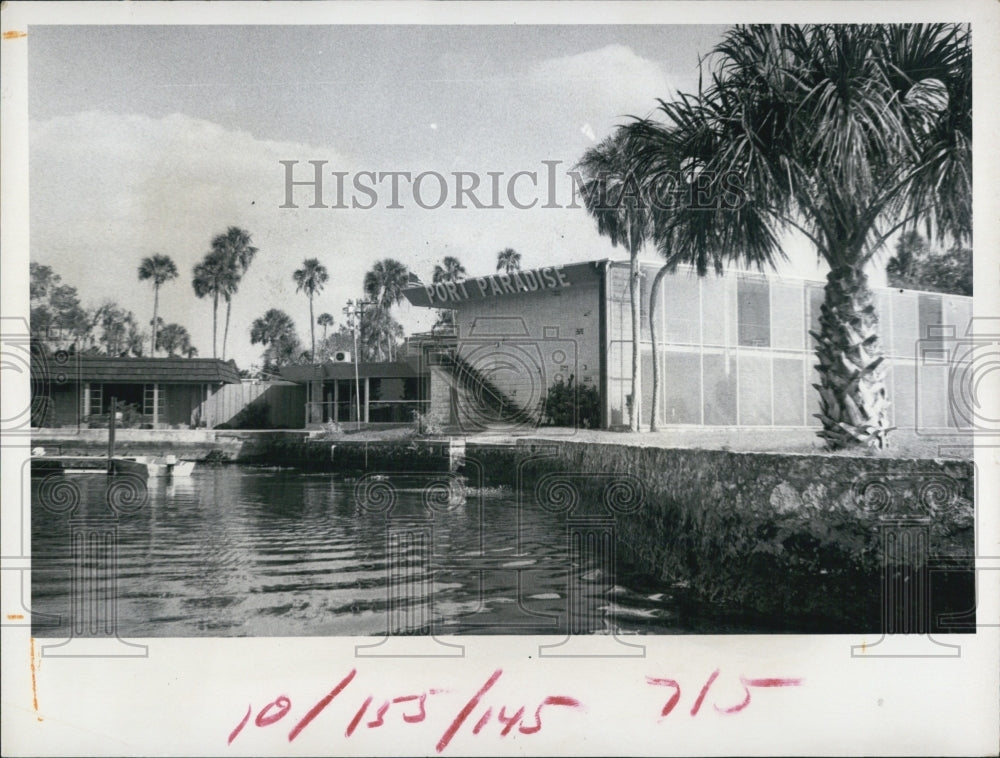 1972 Pacquet Boat Scuba Dive shop, popular departure spot - Historic Images