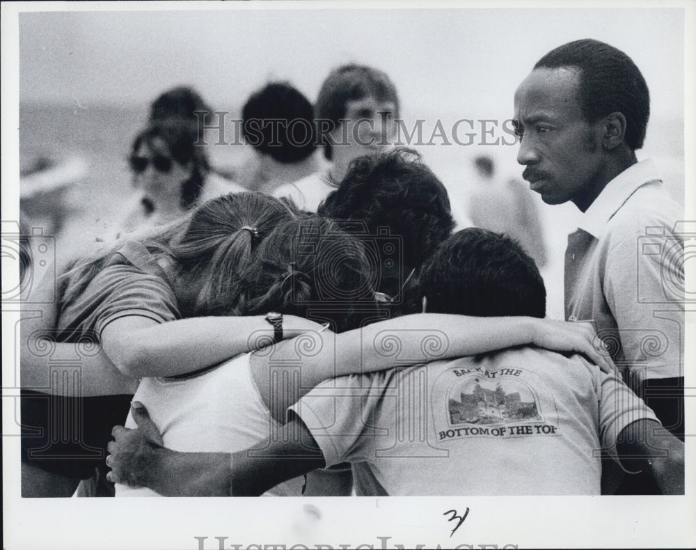 1983 Press Photo Le Bistro Restaurant Muscular Dystrophy benefit - Historic Images