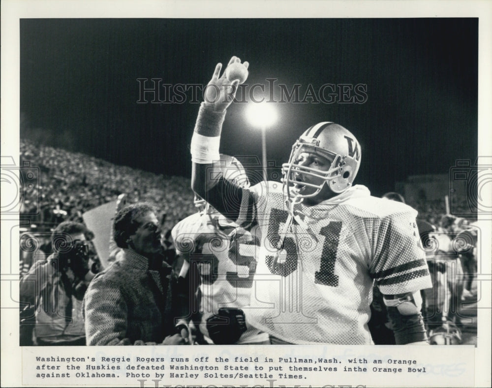 1984 Press Photo Reggie Rogers Washington State Football Husky Game - Historic Images