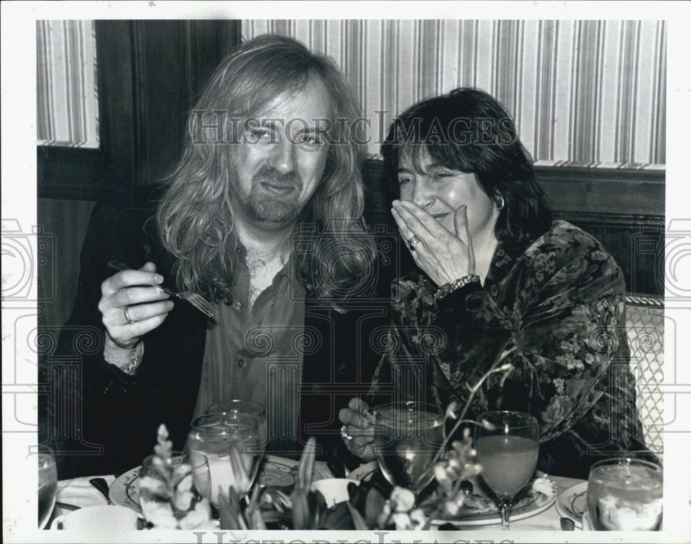 1994 Press Photo Rock Band Aerosmith&#39;s Brad Whitford &amp; Wife Tracy in Boston - Historic Images