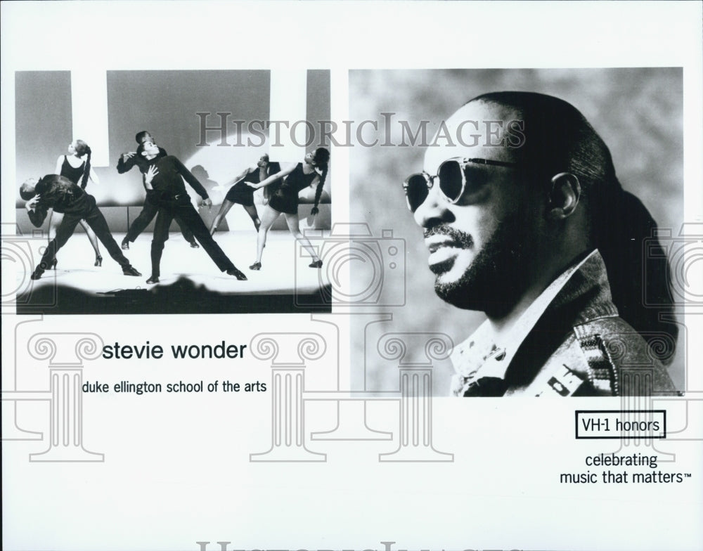 Press Photo Entertainer Stevie Wonder With Duke Ellington School Of Arts - Historic Images