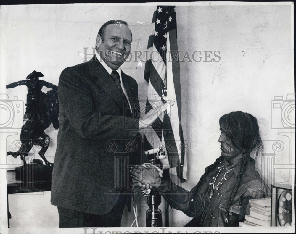 1974 Press Photo Gene Autry - Historic Images