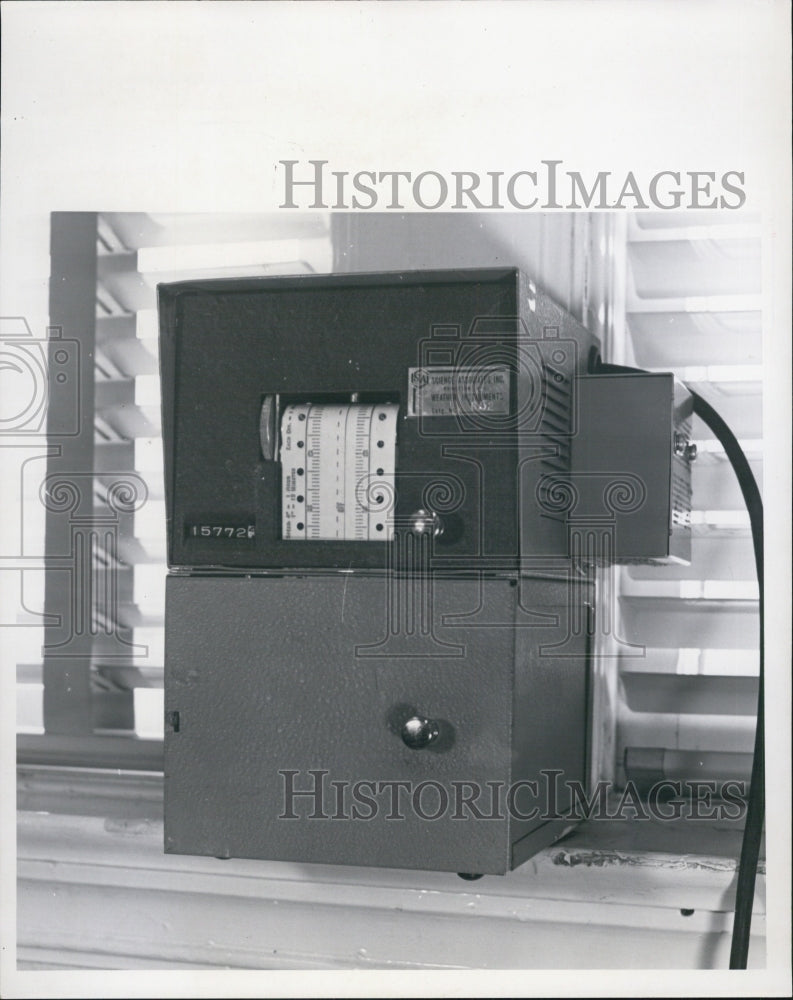 1966 Press Photo of a sunshine recorder machine in Florida - RSG12931 - Historic Images