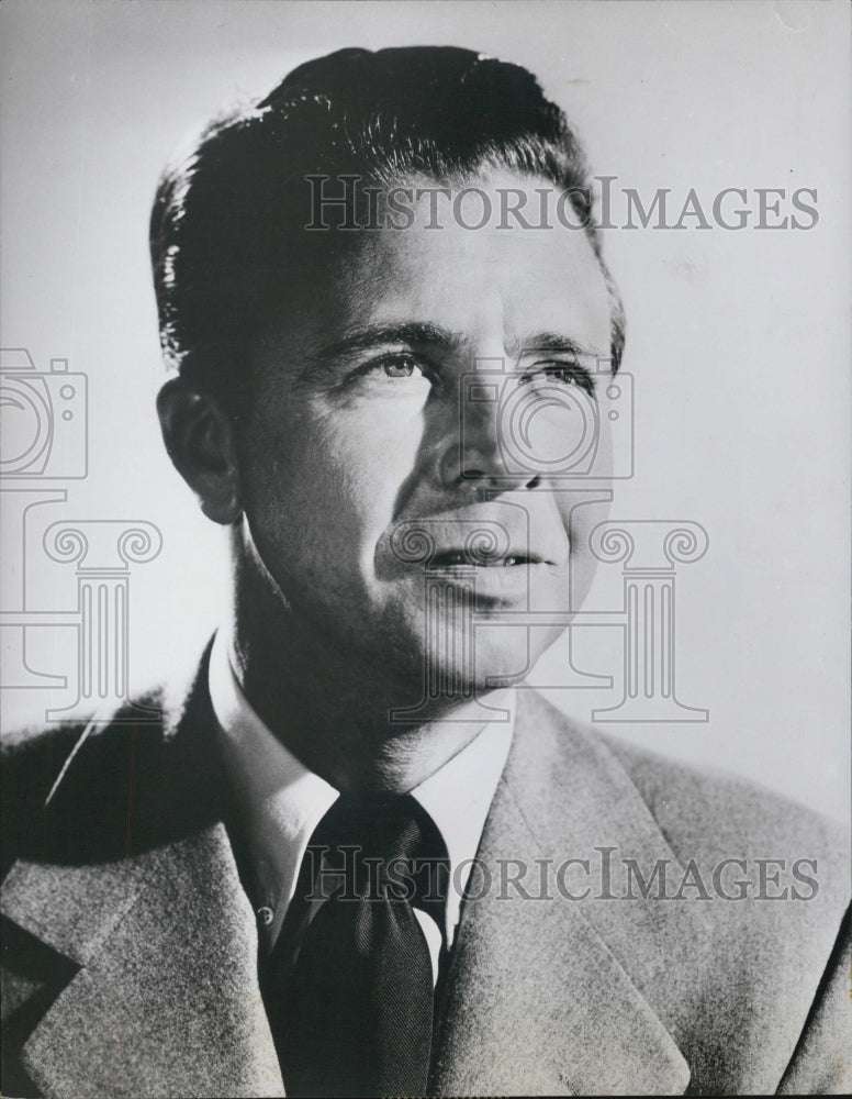 1952 Dick Powell, actor and singer. - Historic Images