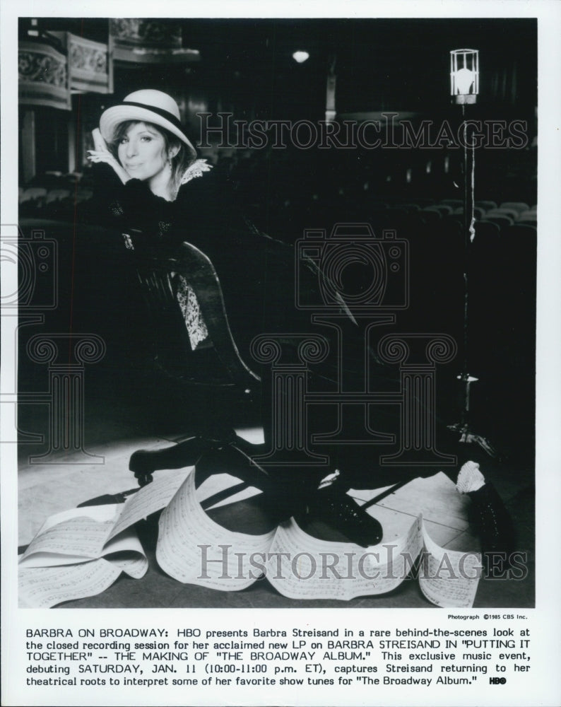 1985 Press Photo Barbra Streisand Singer Actress Putting It Together Broadway - Historic Images