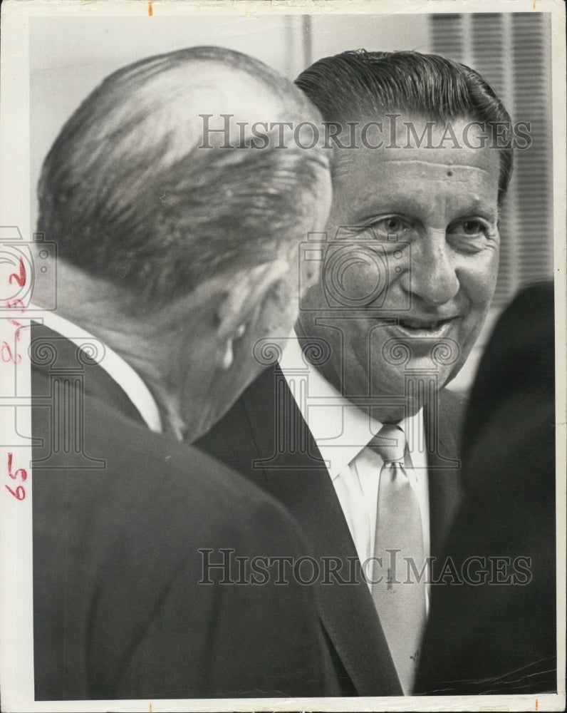 Press Photo Lawrence Welk &quot;The Lawrence Welk Show&quot; - Historic Images