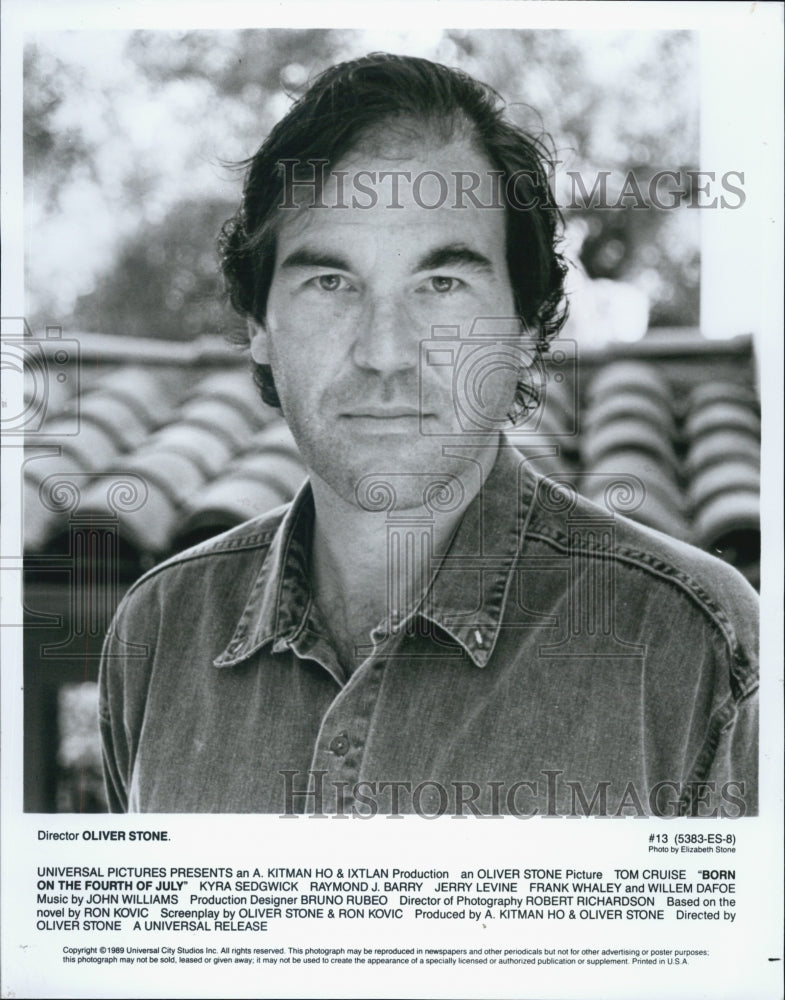 1997 Press Photo Director Oliver Stone - Historic Images