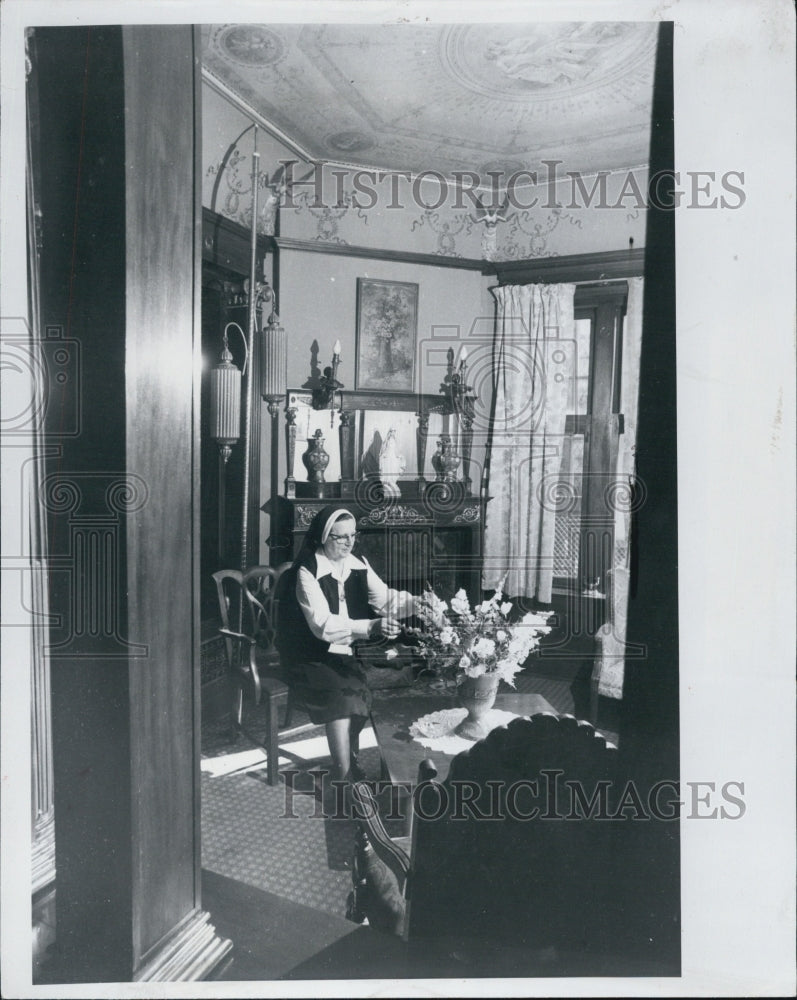 1975 Sr Fidelis-administrator of St. Mary's Home. - Historic Images