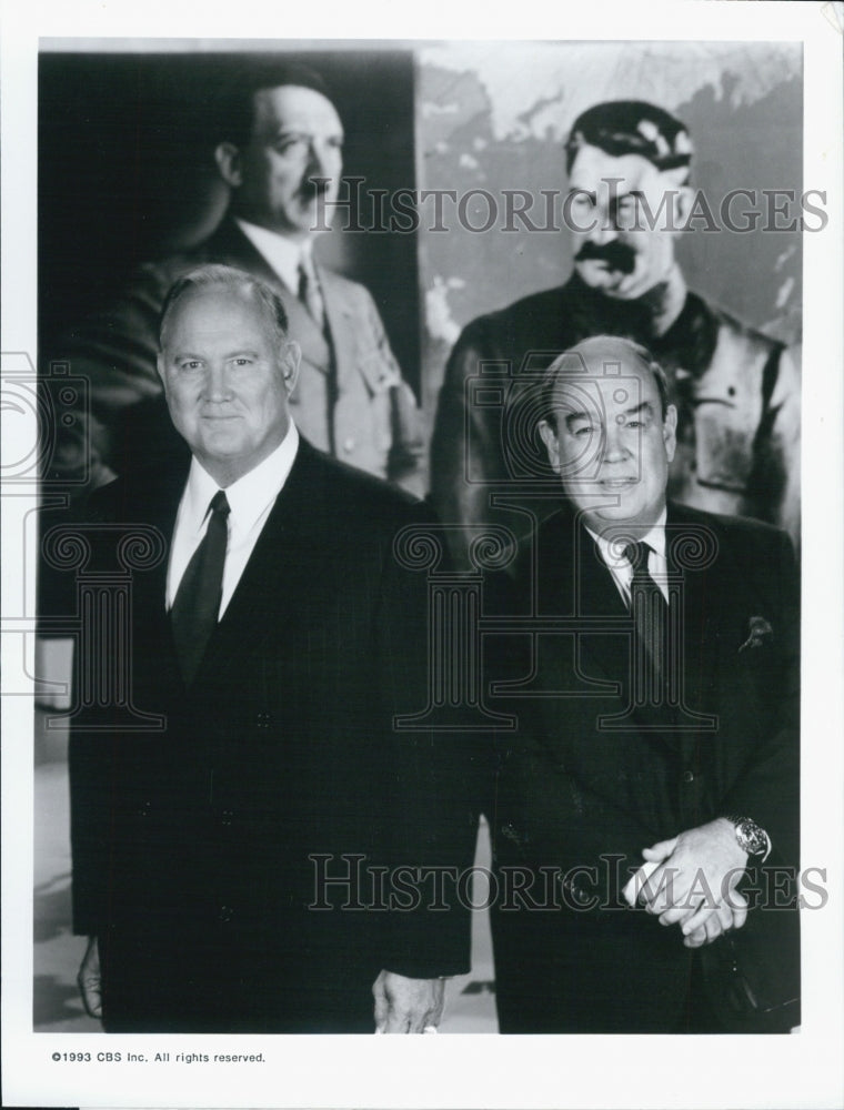 1994 Press Photo Gen H Norman Schwarzkopf and Charles Kuralt on CBS Reports - Historic Images