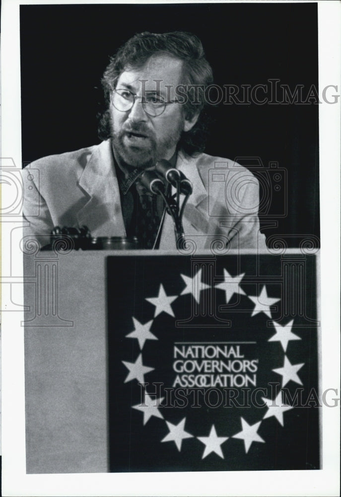 1994 Press Photo Director Steven Spielberg At National Governors Association - Historic Images