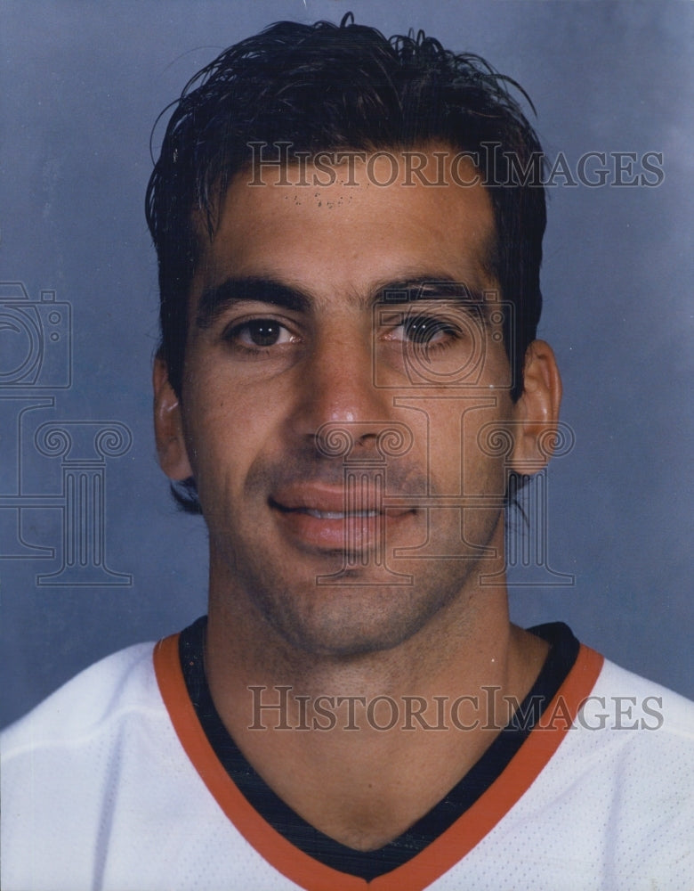 1993 Press Photo Chris Chelios Chicago Blackhawks Hockey Team Defenseman - Historic Images