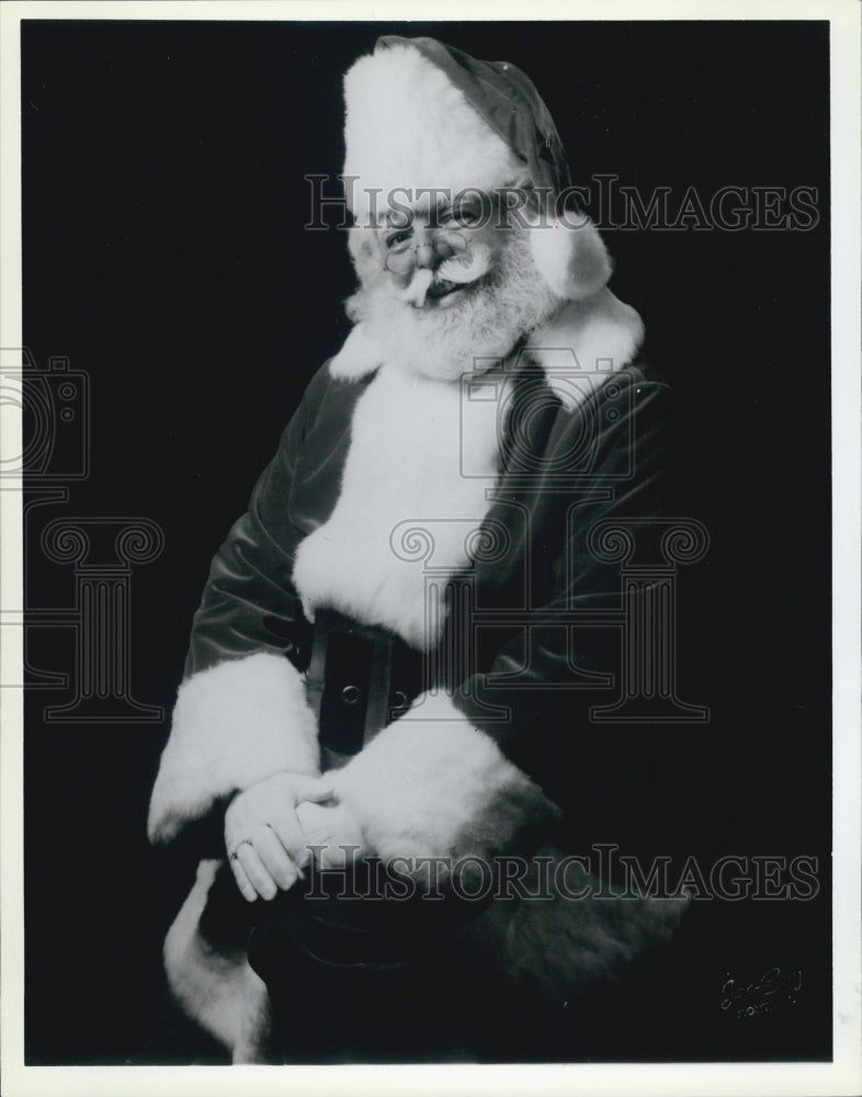 1985 Press Photo Santa Clause Is Ready For Christmas - Historic Images