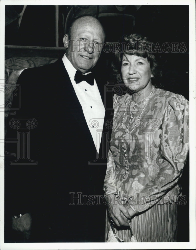 1987 Press Photo Ed McNameia &amp; wife Lucille - Historic Images