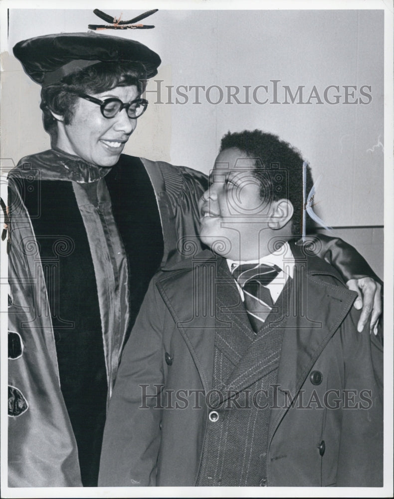 1971 Mrs Nicholas Hood Doctorate - Historic Images