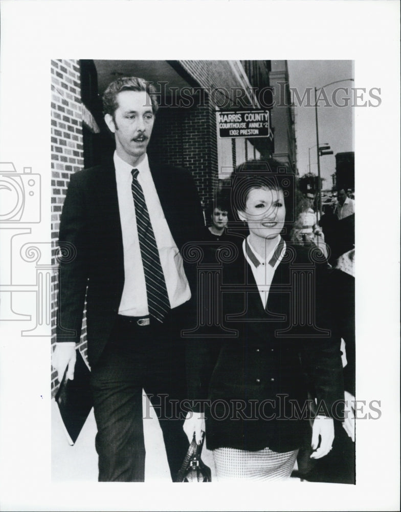 1991 Press Photo Wanda Webb Holloway &amp; Troy McKinney Channelville Cheerleader - Historic Images