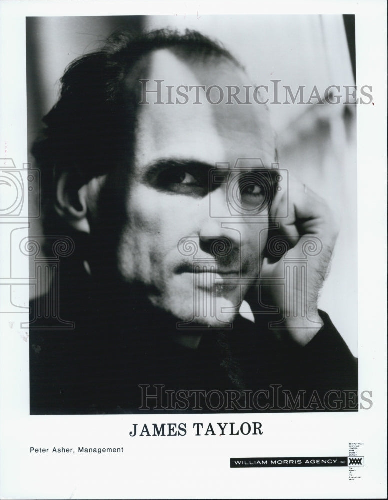 1992 Press Photo Singer Songwriter Guitarist James Taylor The Great Woods Center - Historic Images