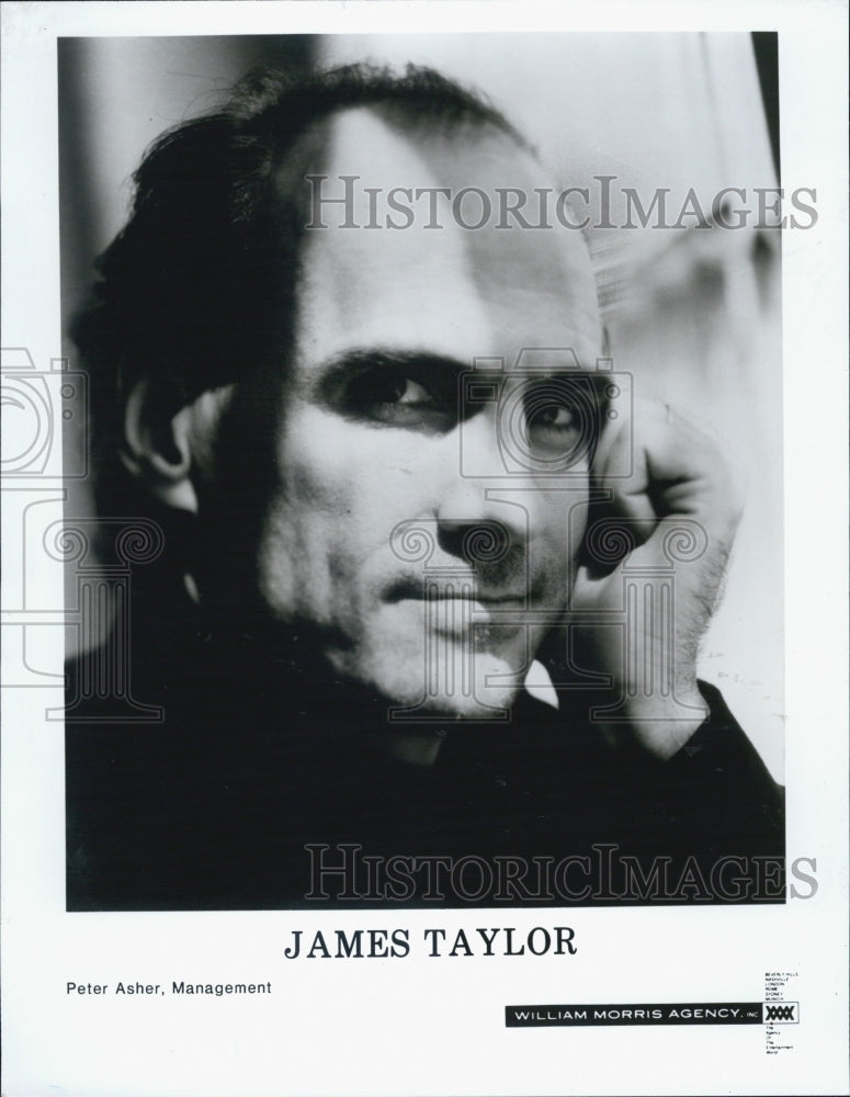1992 Press Photo Singer Songwriter Guitarist James Taylor The Great Woods Center - Historic Images