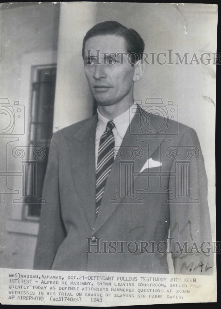 1943 Press Photo Alfred de Marigny on trail for slaying Sir Harry Oakes - Historic Images