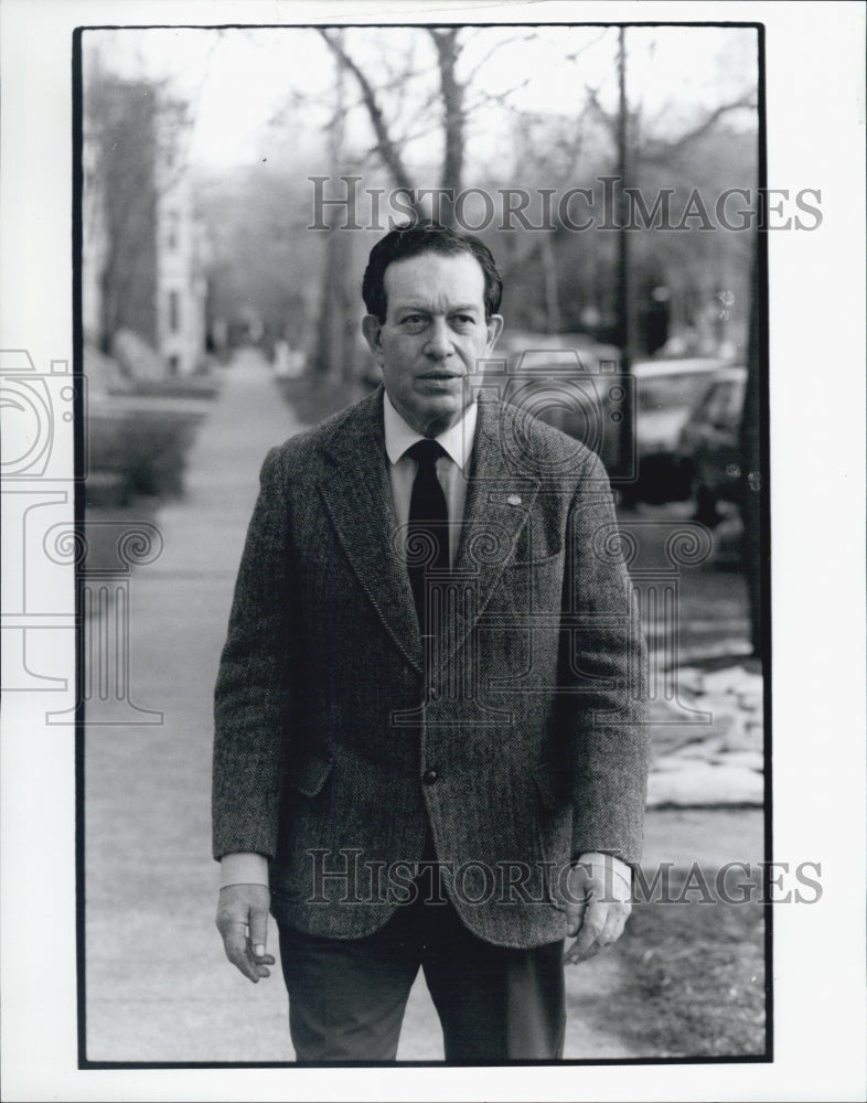 1991 Press Photo Alan Dobry 5th Ward Democratic Committeeman At Hyde Park - Historic Images